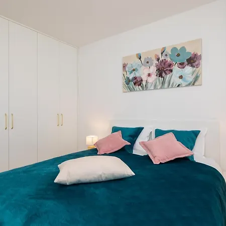 아파트 Luxury Sea View Anda 마카르스카