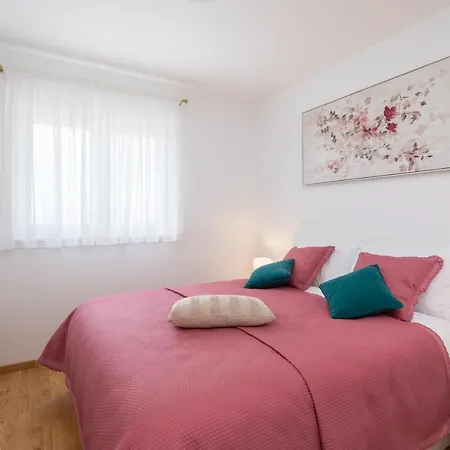 Апартаменты Anda - Luxury Sea View *