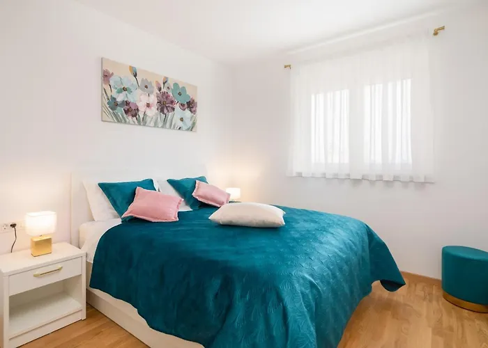 Luxury Sea View Anda Apartment *